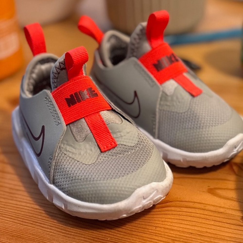 Toddler sneakers